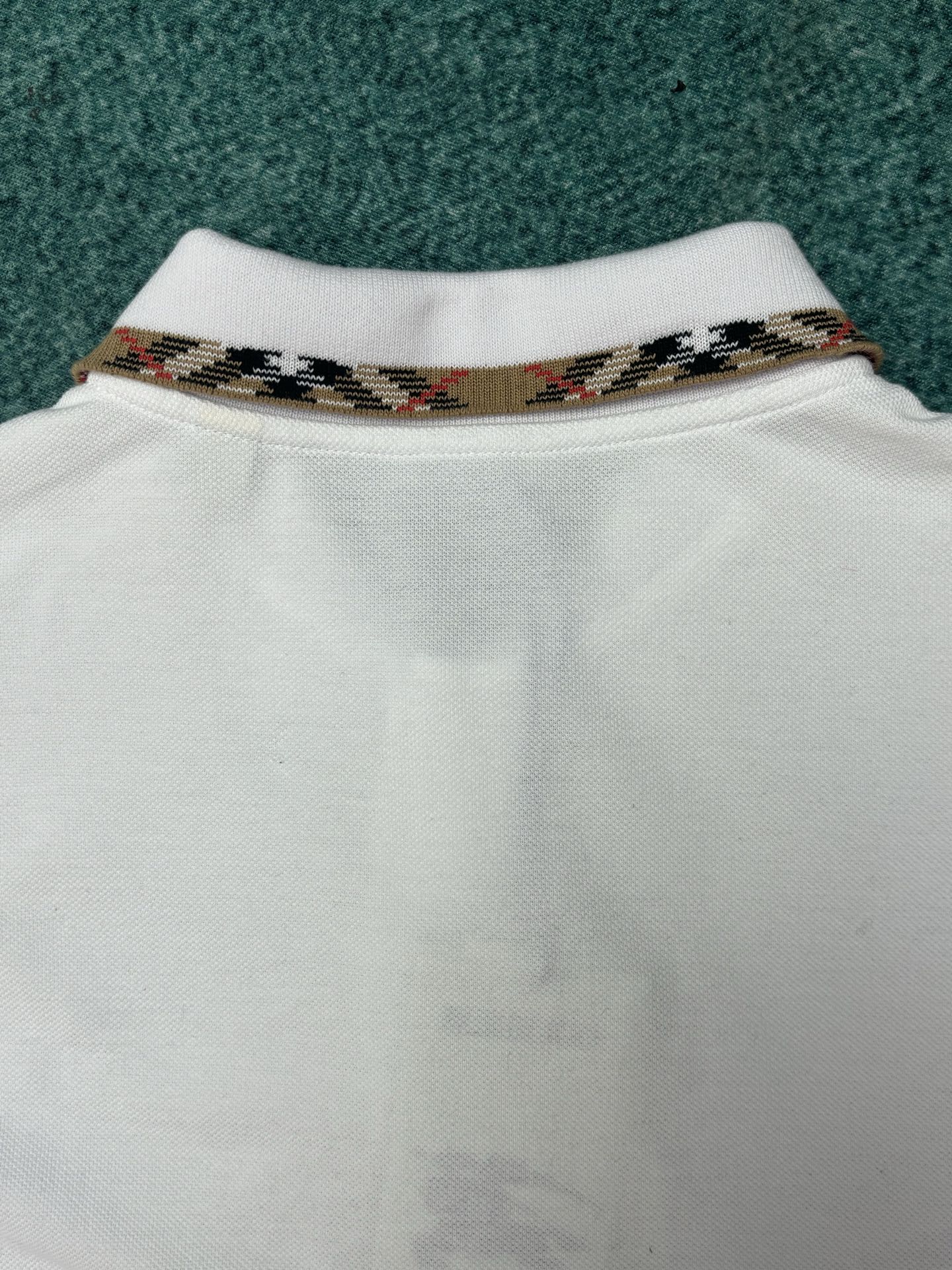 Burberry 巴宝莉 26ss新款 标志性条纹衣领珠地网眼布短袖 Polo衫 男款