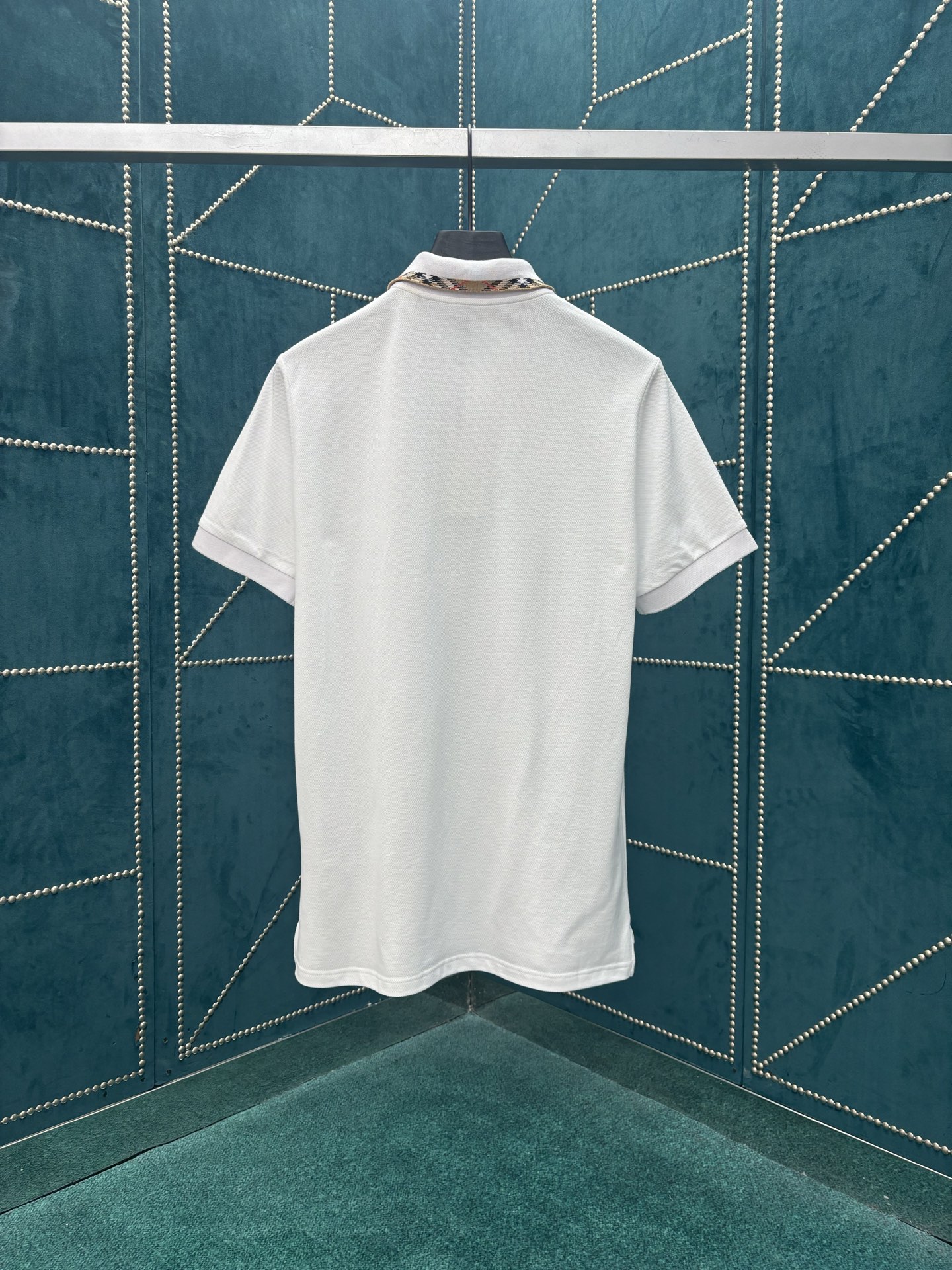 Burberry 巴宝莉 26ss新款 标志性条纹衣领珠地网眼布短袖 Polo衫 男款