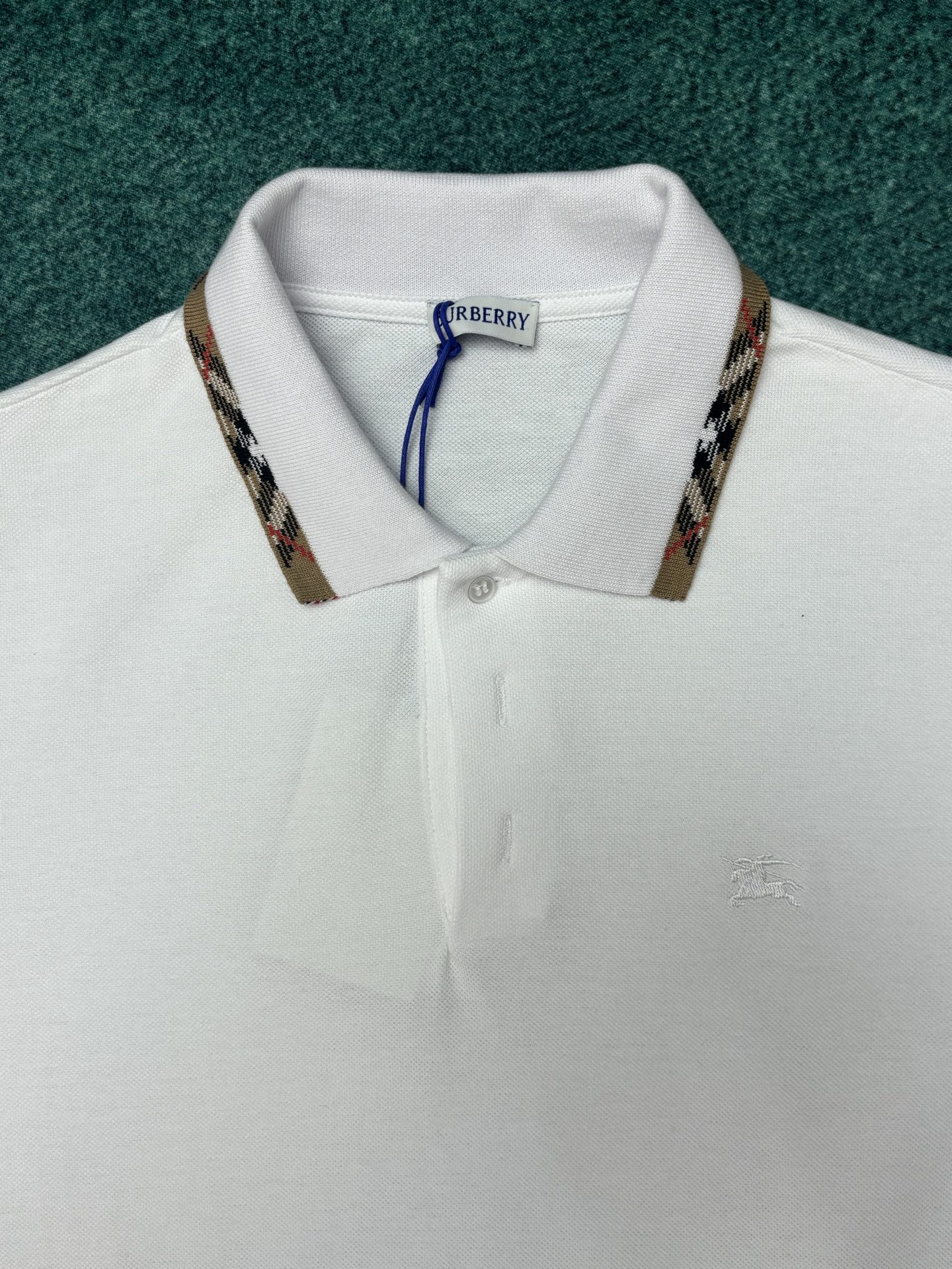 Burberry 巴宝莉 26ss新款 标志性条纹衣领珠地网眼布短袖 Polo衫 男款