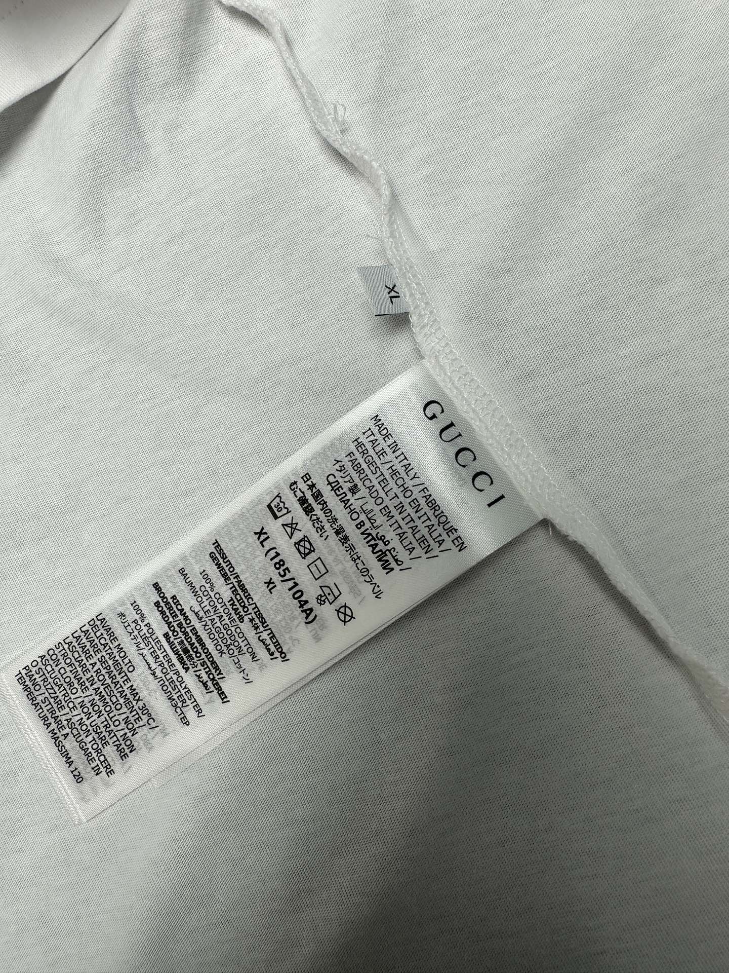 Gucci G家 25ss新款饰刺绣针织棉T恤 早春男装系列植根于Gucci典藏设计 匠心结合丰蕴传承与现代风尚