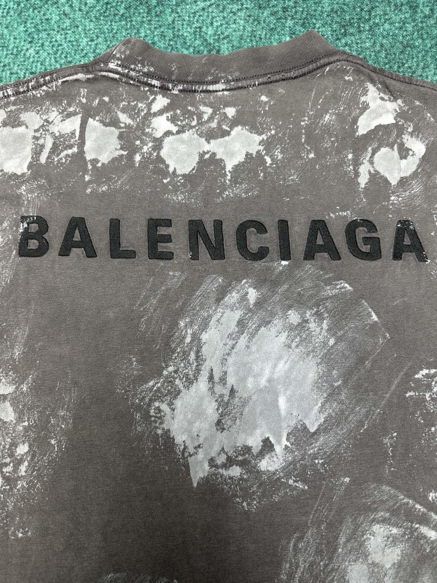 Balenciaga 巴黎 25ss春夏新款前后字母logo刺绣水洗做旧油漆泼墨涂鸦泥染T恤
