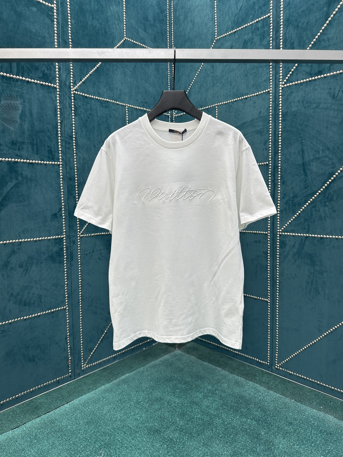 Louis Vuitton 驴家 26SS 装饰短袖 T 恤