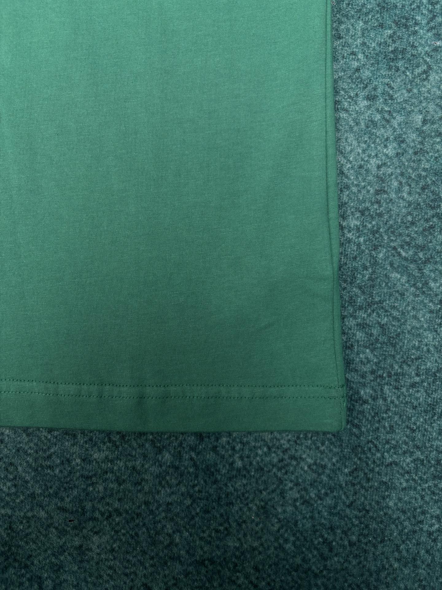 Burberry 巴宝莉 26ss 新款T 恤衫