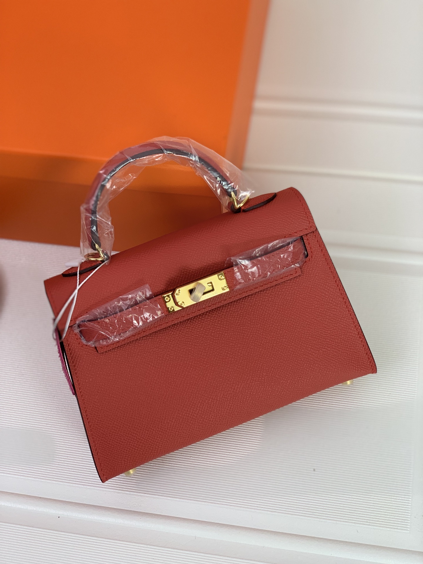凯莉二代mini  大红金扣 爱马仕Hermes 💤凯莉包kellyHermes经典代表作之一  女士手