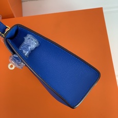 凯莉二代mini 水妖蓝金扣 爱马仕Hermes 💤凯莉包kellyHermes经典代表作之一 女士 凯莉二代mini 水妖蓝金扣 爱马仕Hermes 💤凯莉包kellyHermes经典代表作之一 女士