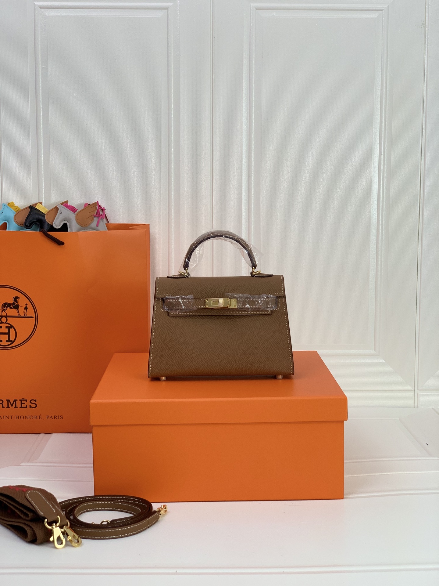 凯莉二代mini  金棕色金扣 爱马仕Hermes 💤凯莉包kellyHermes经典代表作之一  女士
