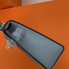 凯莉二代mini 亚麻蓝金扣 爱马仕Hermes 💤凯莉包kellyHermes经典代表作之一 女士 凯莉二代mini 亚麻蓝金扣 爱马仕Hermes 💤凯莉包kellyHermes经典代表作之一 女士