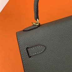 凯莉二代mini 锡器灰金扣 爱马仕Hermes 💤凯莉包kellyHermes经典代表作之一 女士 凯莉二代mini 锡器灰金扣 爱马仕Hermes 💤凯莉包kellyHermes经典代表作之一 女士