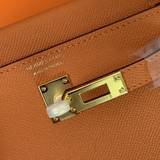 凯莉二代mini 橙色金扣 爱马仕Hermes 💤凯莉包kellyHermes经典代表作之一 女士手 凯莉二代mini 橙色金扣 爱马仕Hermes 💤凯莉包kellyHermes经典代表作之一 女士手