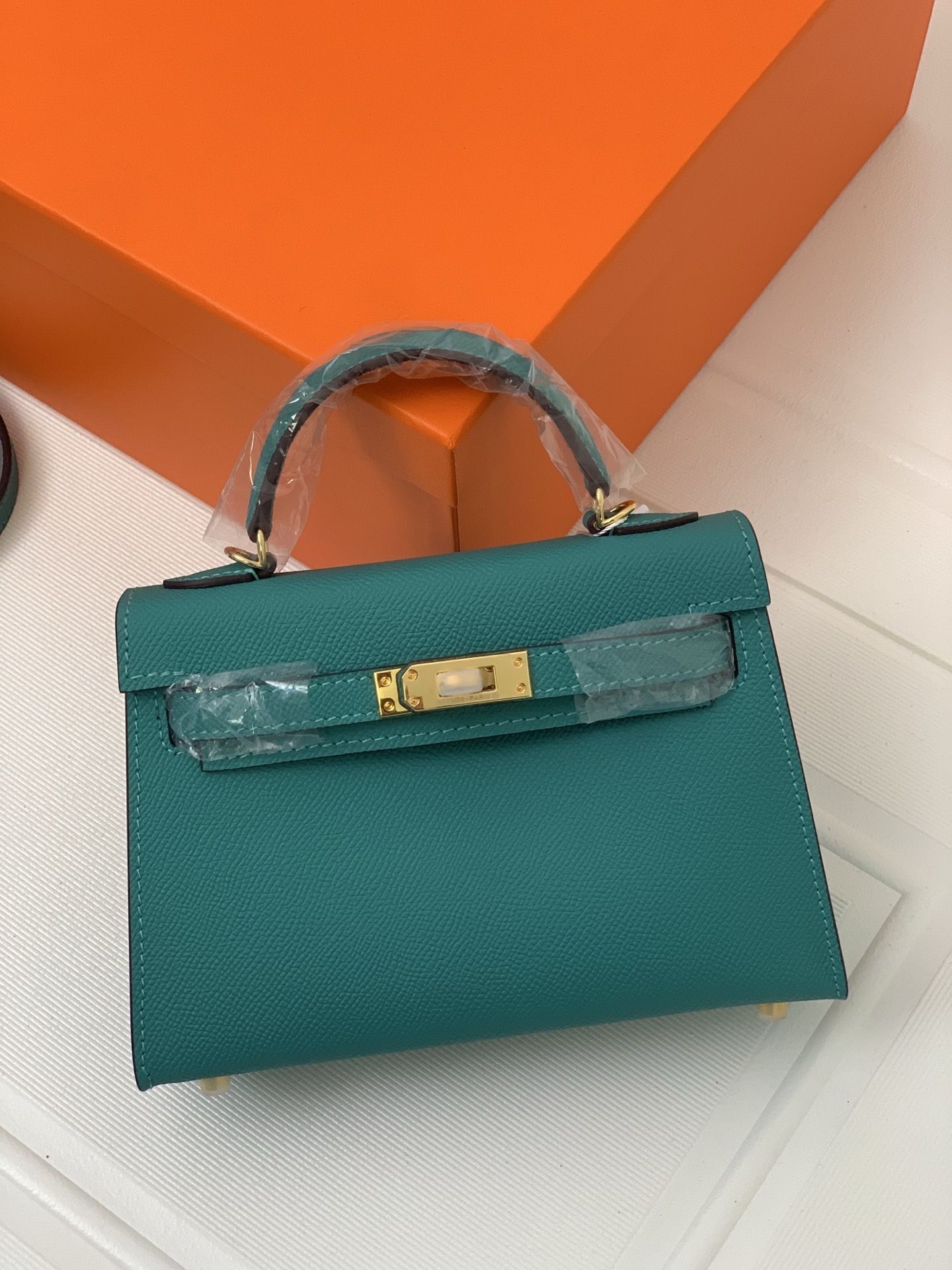 凯莉二代mini  孔雀绿金扣 爱马仕Hermes 💤凯莉包kellyHermes经典代表作之一  女士