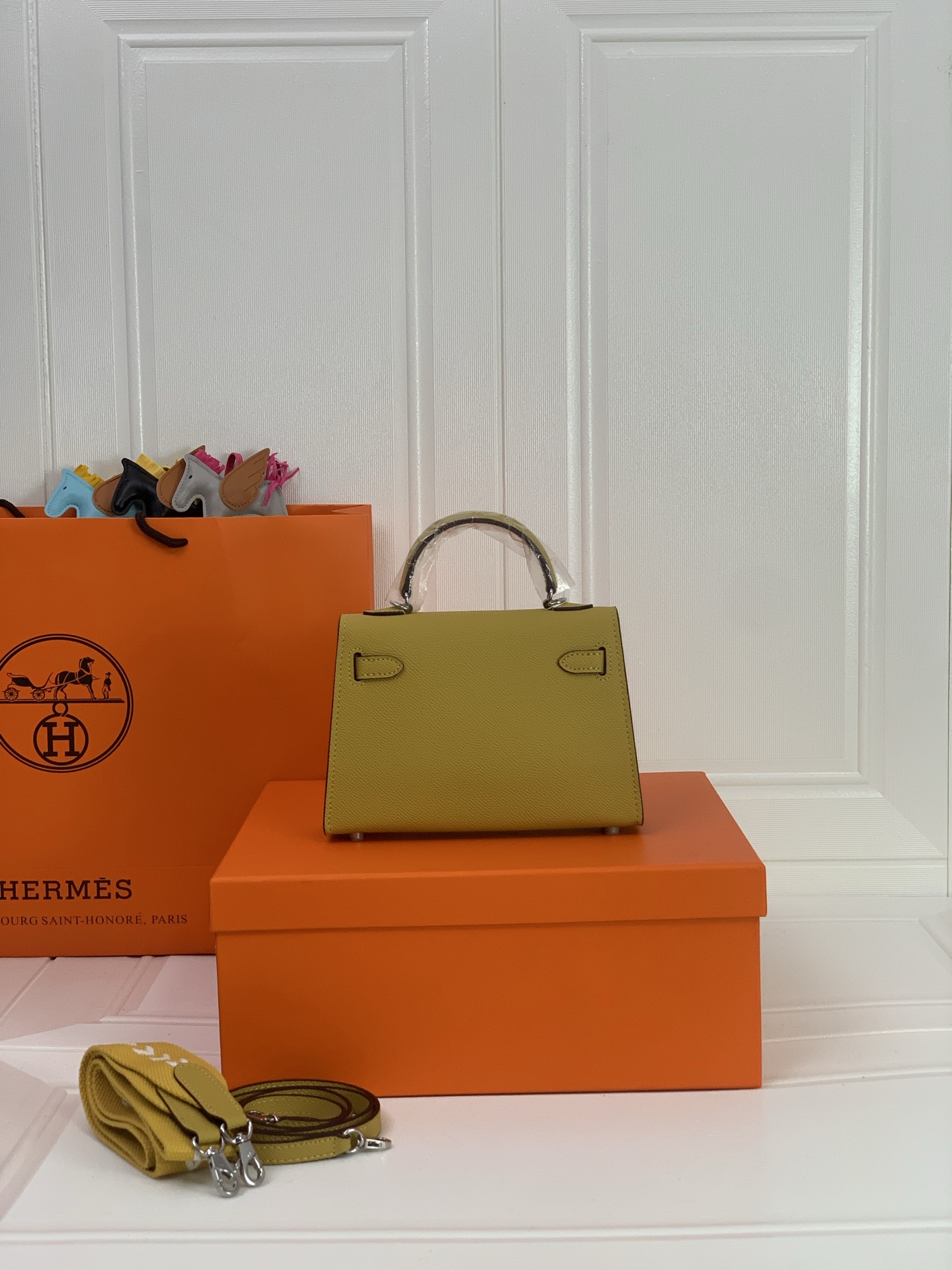 凯莉二代mini  大黄银扣 爱马仕Hermes 💤凯莉包kellyHermes经典代表作之一  女士手