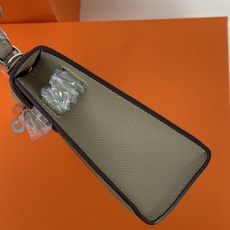 凯莉二代mini 大象灰银扣 爱马仕Hermes 💤凯莉包kellyHermes经典代表作之一 女士 凯莉二代mini 大象灰银扣 爱马仕Hermes 💤凯莉包kellyHermes经典代表作之一 女士