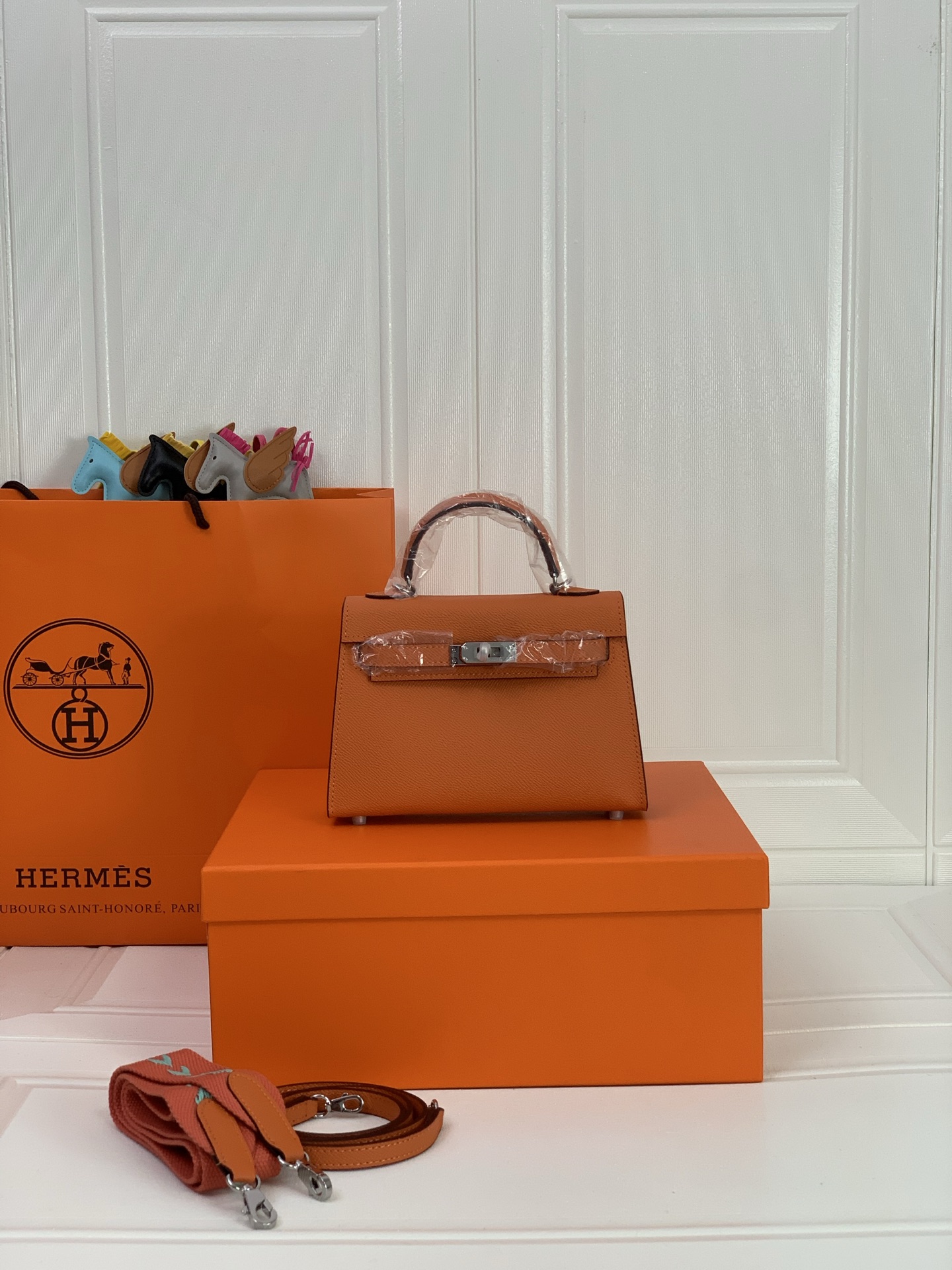 凯莉二代mini  橙色银扣 爱马仕Hermes 💤凯莉包kellyHermes经典代表作之一  女士手