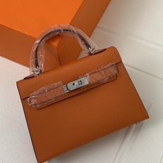 凯莉二代mini 橙色银扣 爱马仕Hermes 💤凯莉包kellyHermes经典代表作之一 女士手 凯莉二代mini 橙色银扣 爱马仕Hermes 💤凯莉包kellyHermes经典代表作之一 女士手