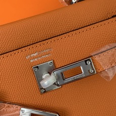 凯莉二代mini 橙色银扣 爱马仕Hermes 💤凯莉包kellyHermes经典代表作之一 女士手 凯莉二代mini 橙色银扣 爱马仕Hermes 💤凯莉包kellyHermes经典代表作之一 女士手