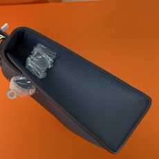 凯莉二代mini 宝蓝色银扣 爱马仕Hermes 💤凯莉包kellyHermes经典代表作之一 女士 凯莉二代mini 宝蓝色银扣 爱马仕Hermes 💤凯莉包kellyHermes经典代表作之一 女士