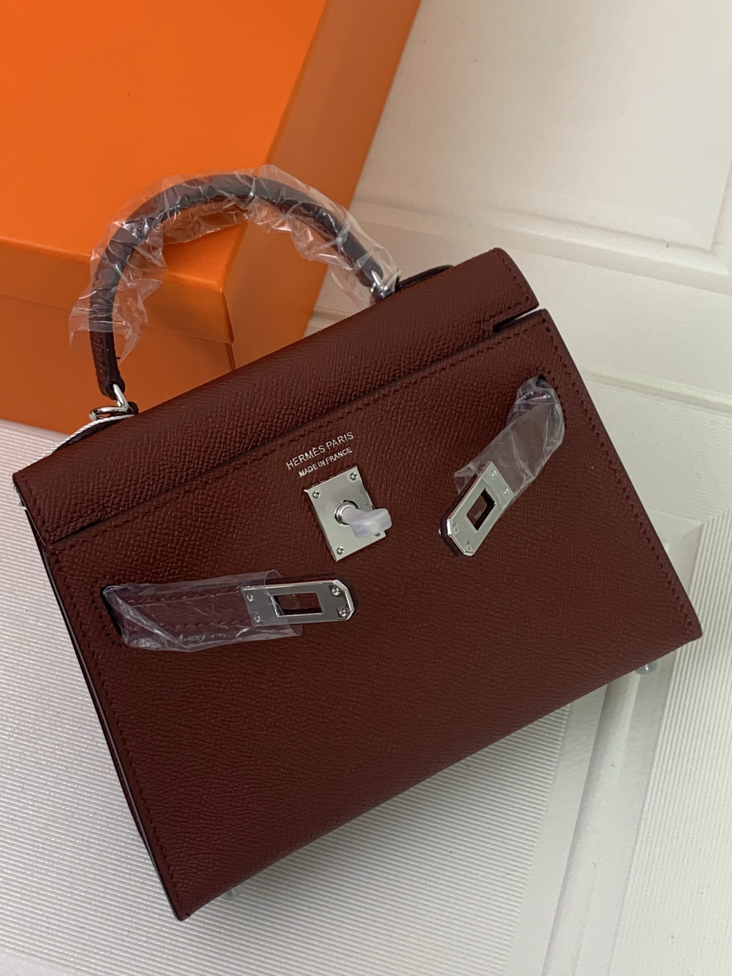 凯莉二代mini  波尔多红银扣 爱马仕Hermes 💤凯莉包kellyHermes经典代表作之一  女
