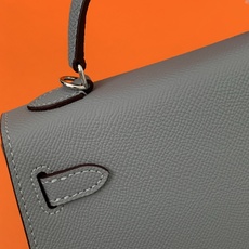 凯莉二代mini 亚麻蓝银扣 爱马仕Hermes 💤凯莉包kellyHermes经典代表作之一 女士 凯莉二代mini 亚麻蓝银扣 爱马仕Hermes 💤凯莉包kellyHermes经典代表作之一 女士