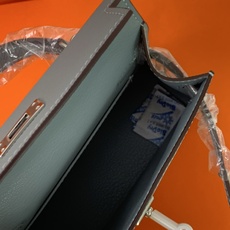 凯莉二代mini 亚麻蓝银扣 爱马仕Hermes 💤凯莉包kellyHermes经典代表作之一 女士 凯莉二代mini 亚麻蓝银扣 爱马仕Hermes 💤凯莉包kellyHermes经典代表作之一 女士