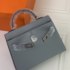 凯莉二代mini 亚麻蓝银扣 爱马仕Hermes 💤凯莉包kellyHermes经典代表作之一 女士 凯莉二代mini 亚麻蓝银扣 爱马仕Hermes 💤凯莉包kellyHermes经典代表作之一 女士