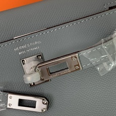 凯莉二代mini 亚麻蓝银扣 爱马仕Hermes 💤凯莉包kellyHermes经典代表作之一 女士 凯莉二代mini 亚麻蓝银扣 爱马仕Hermes 💤凯莉包kellyHermes经典代表作之一 女士