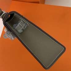 凯莉二代mini 卡其色银扣 爱马仕Hermes 💤凯莉包kellyHermes经典代表作之一 女士 凯莉二代mini 卡其色银扣 爱马仕Hermes 💤凯莉包kellyHermes经典代表作之一 女士