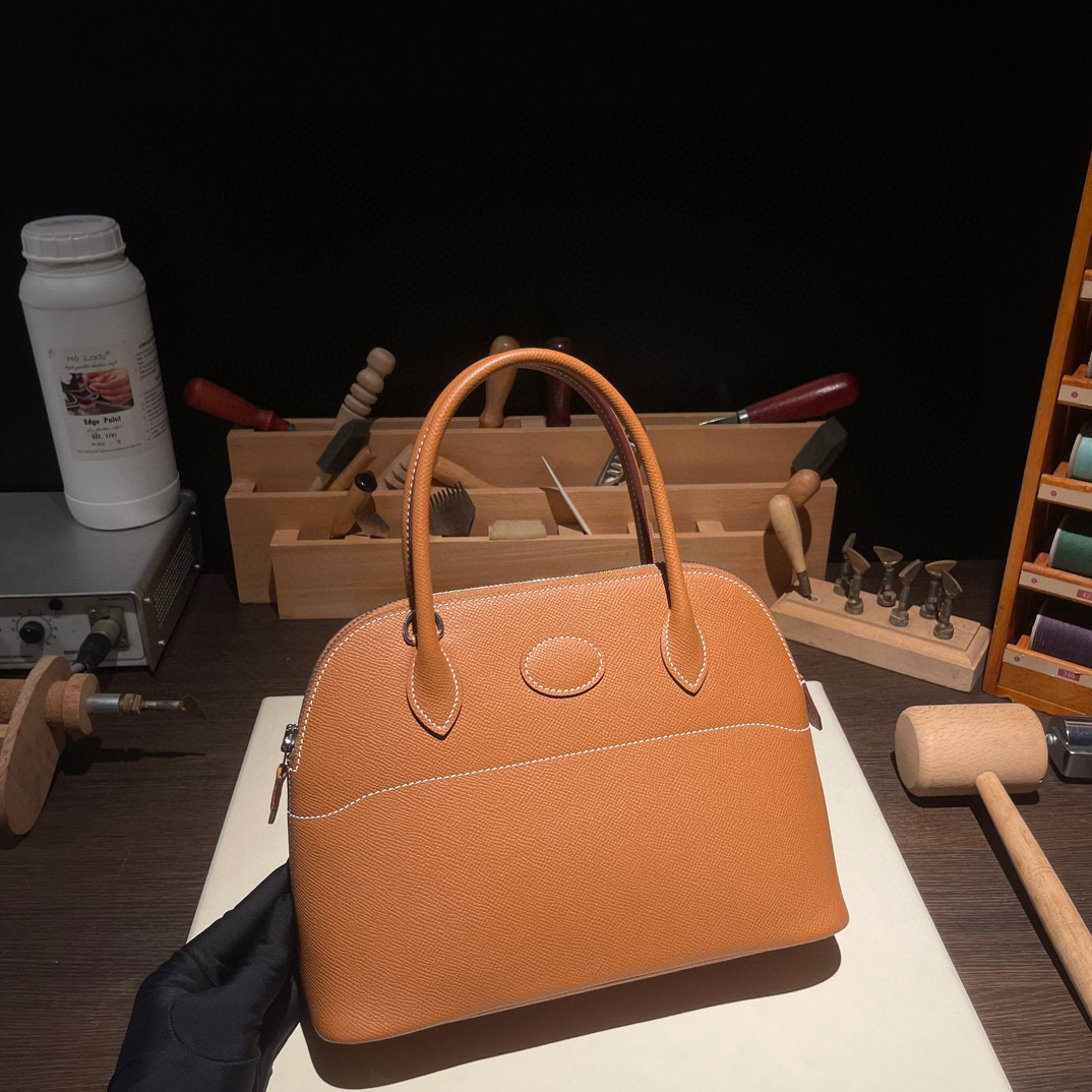 NO:700538,Bolide bowling ball 27cm, original imported Esom leather [golden brown] silver buckle, counter synchronization, fully handmade beeswax thread sewing, pure steel hardware, in stock, Hermes, Hermes,19860909Bolide 保龄球 27cm 原厂进口Esom皮【金棕】银扣 专柜同步 全手工蜜蜡线缝制 纯钢五金 现货,爱马仕,hermes,Hermes,,Bag