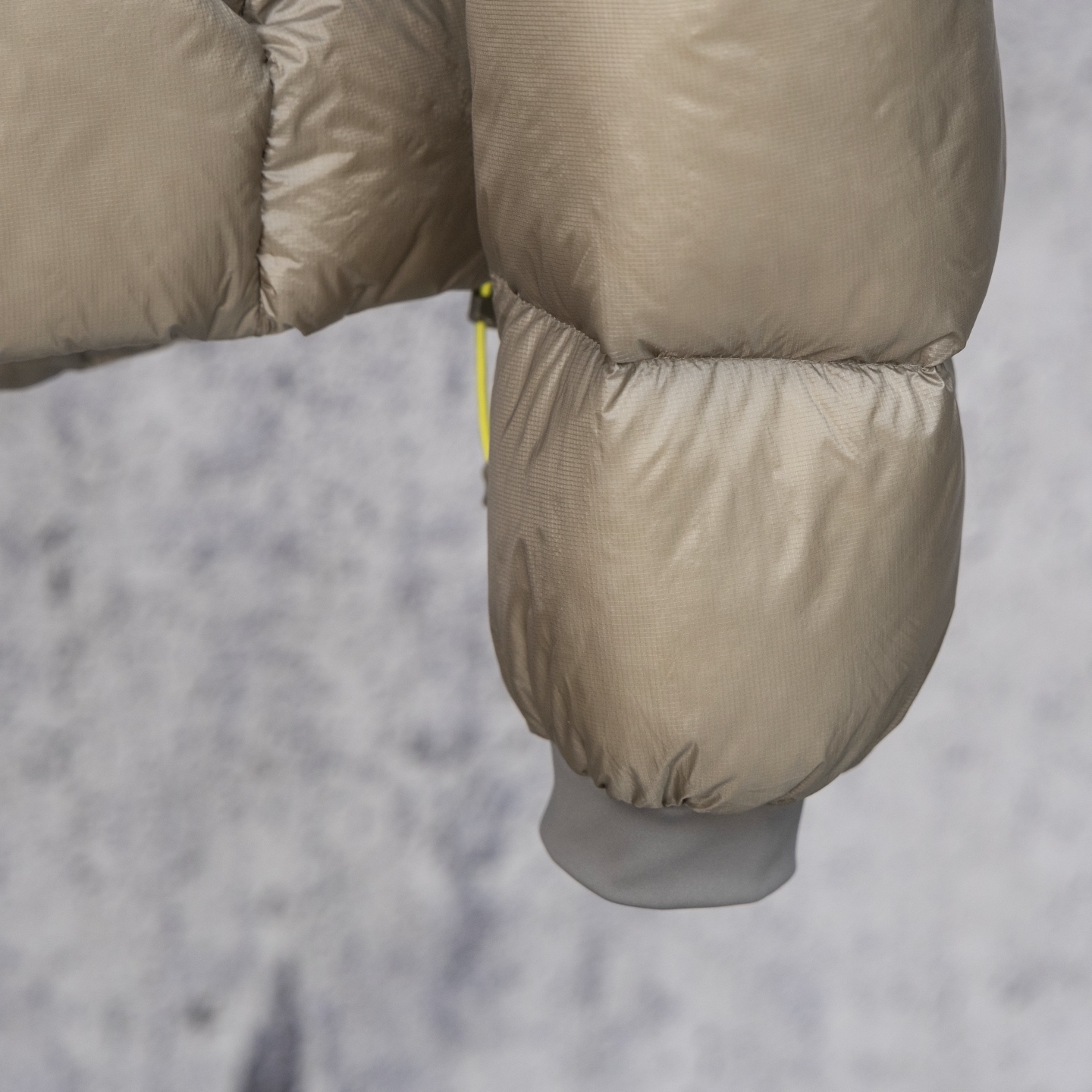 Chaqueta de Plumón Kailas 5000GT Impermeable y Cálida con Capucha para Senderismo 9 i1760252829799 6669 0 4