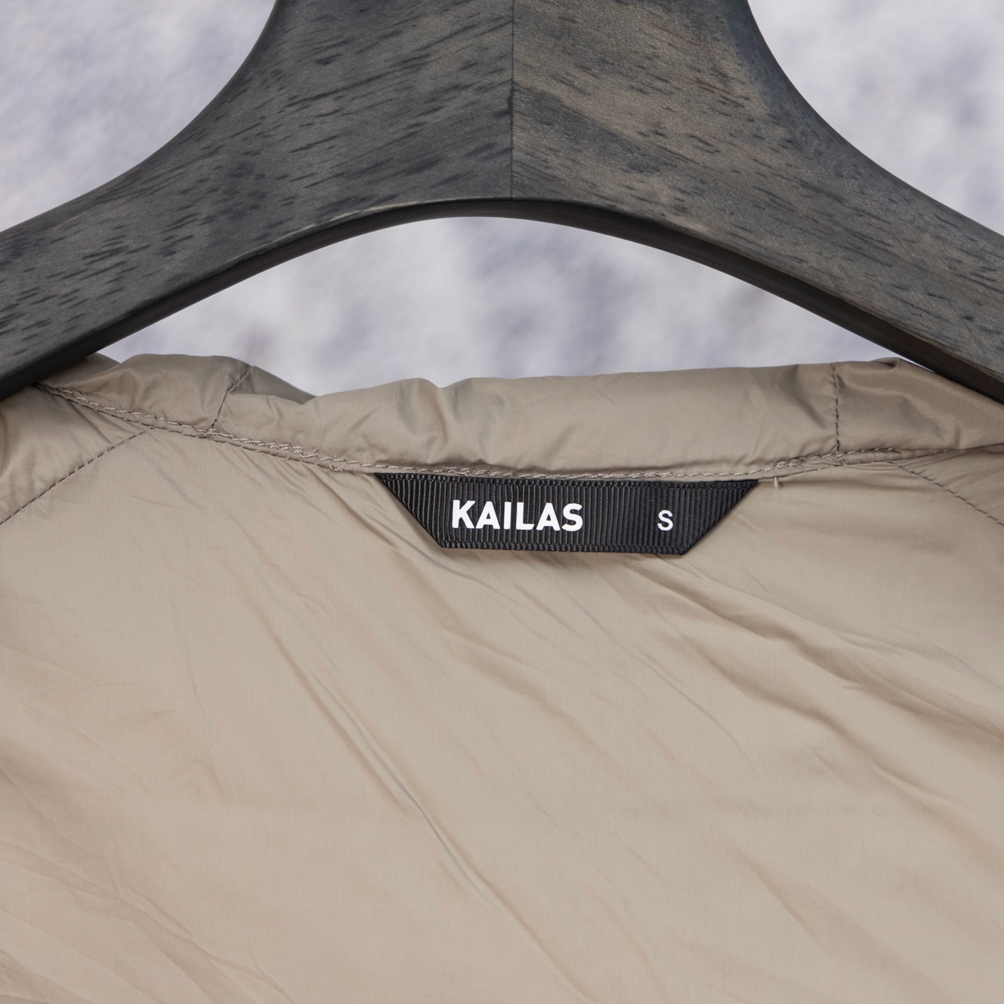 Chaqueta de Plumón Kailas 5000GT Impermeable y Cálida con Capucha para Senderismo 14 i1760252829881 2785 0 9