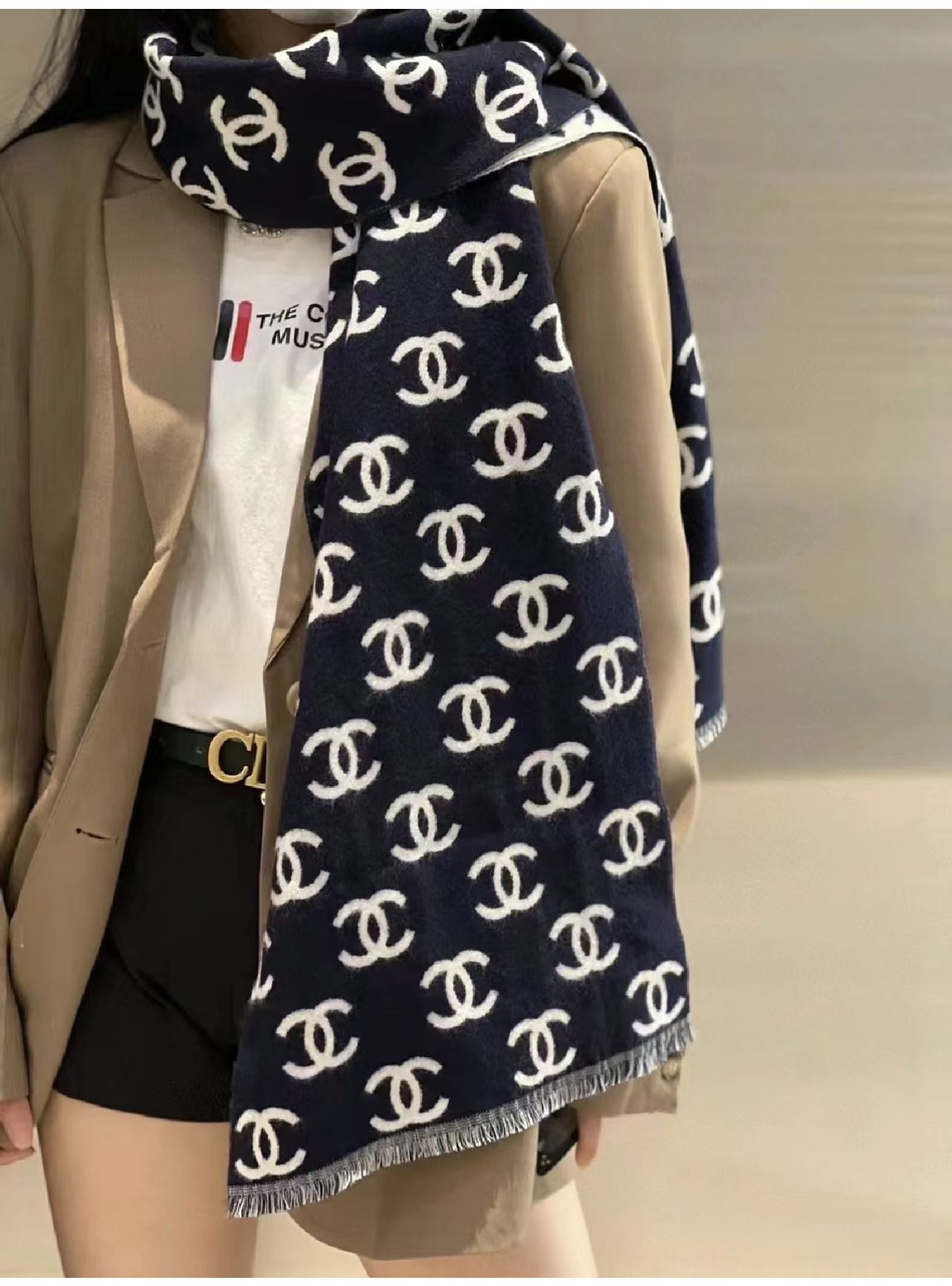 NO:171535,The last batch before the New Year, booked, high-version scarves19860909年前最后一批 预定,高版本围巾,scarf