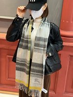 Burberry Scarf Most Desired
 Unisex Epi Cashmere