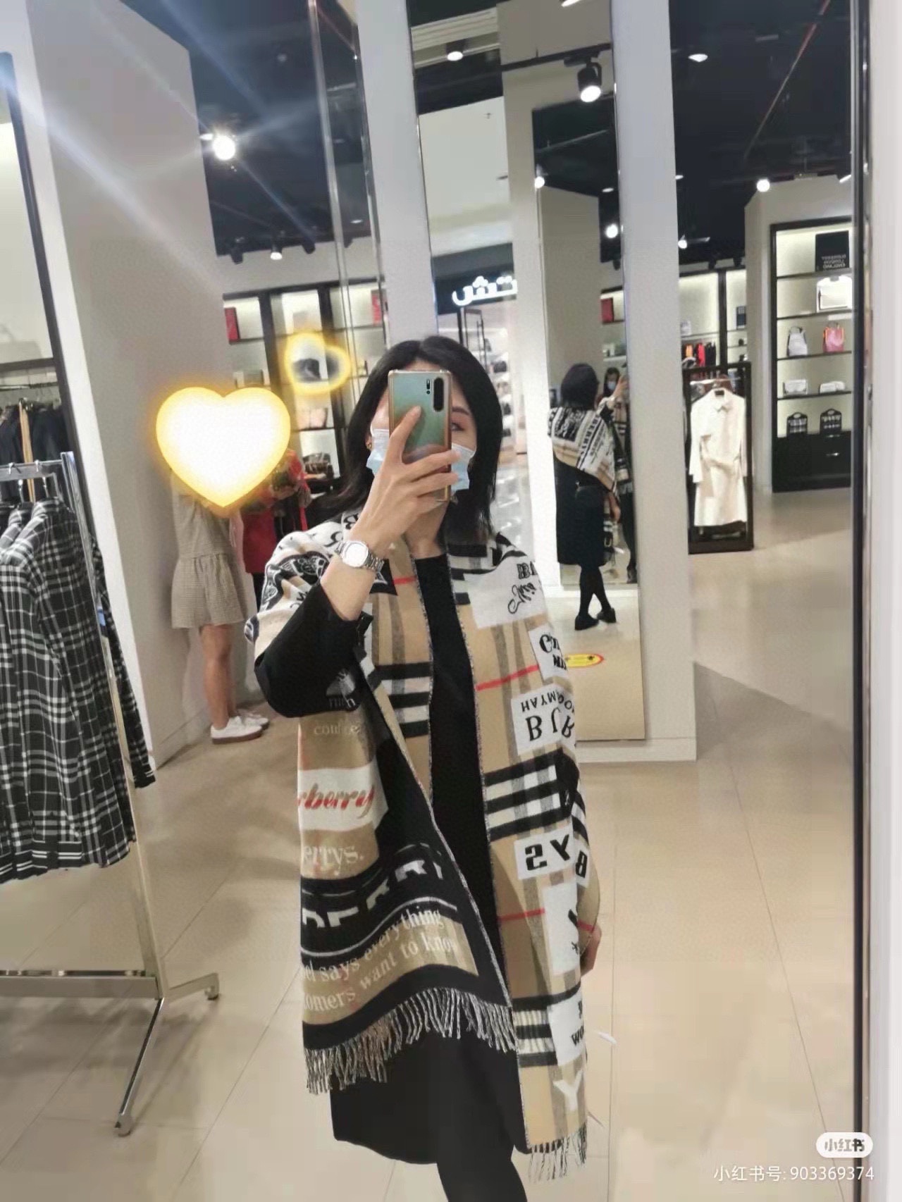 NO:176350,Brand [Burberry] Milan, Italy in autumn and winter!  The same style as the stars, the same style as the Xiaohongshu shawl, thickened and encrypted!  The same series of stars, counter quality, continuous excellence, limited quantity and hand speed, required order size: 50*210cm official website quality, high grade. Material: cashmere gram weight 620 grams high version scarf, high version scarf, burberry, shawls19860909品牌【巴宝莉】秋冬意大利米兰走秀款！明星同款,小红书同款披肩,加厚加密！明星同款系列,专柜品质,精益求精,数量有限拼手速,需要的下单 尺寸:50*210cm官网品质 等级高等级.材质:羊绒 克重620克高版本围巾,高版本围巾,burberry,shawls,scarf