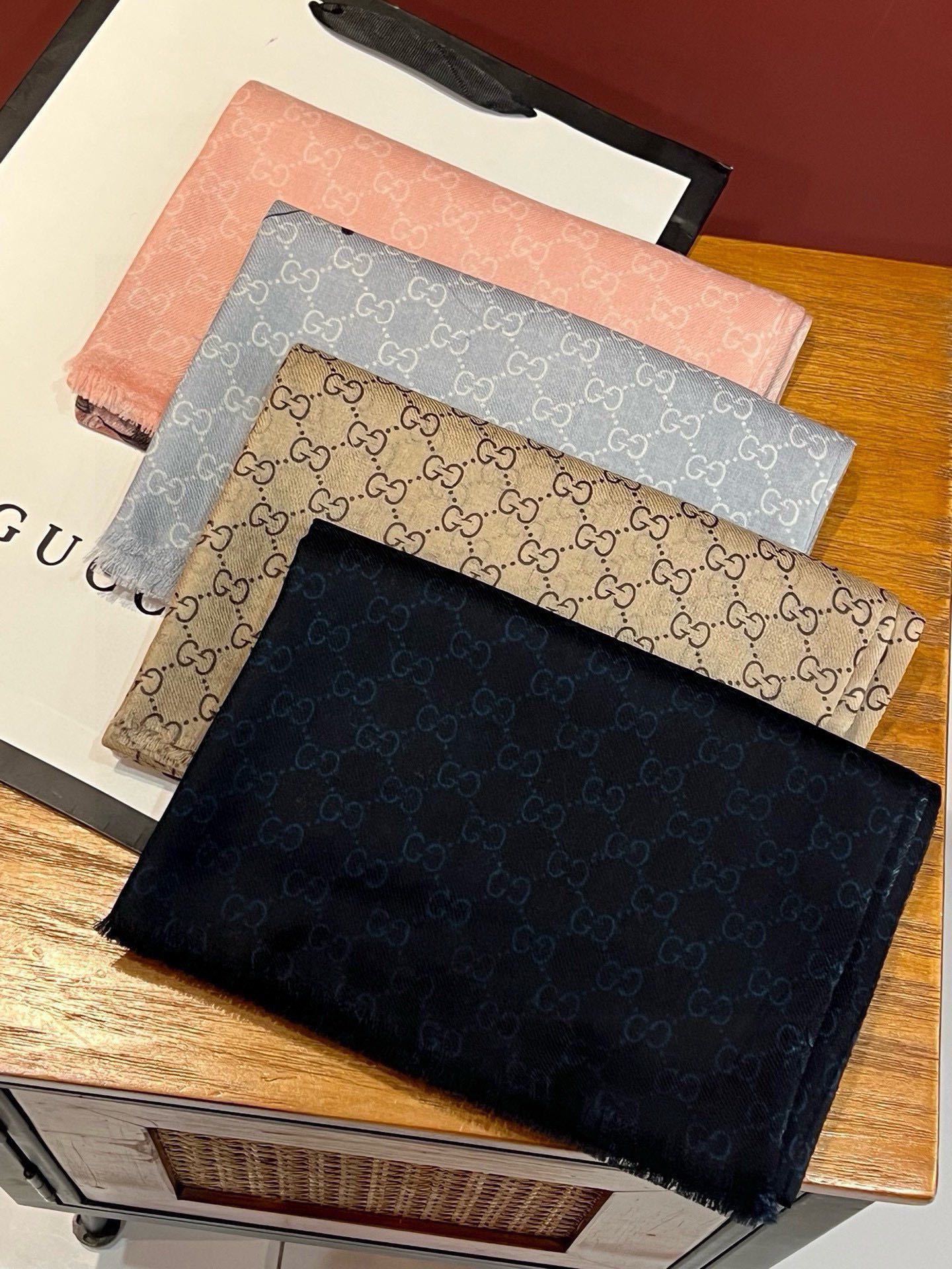 秀外慧中美到过分️上身效果疯狂的喜欢️GucciNew300支高端戒指绒!真心美爆了的设计这个花卉元素真