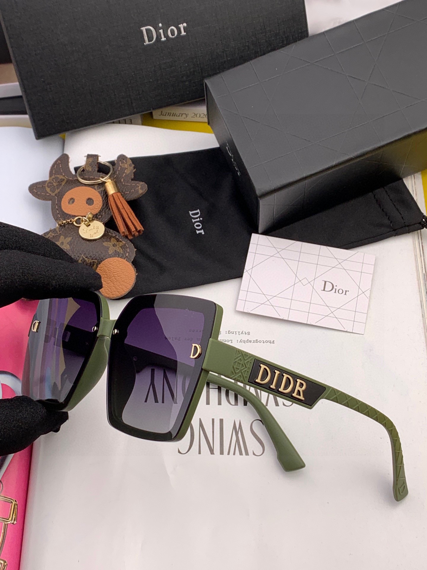  🔺 【DIOR-迪奥】2024开春新款 潮流爆款 时尚方框偏光太阳镜 高品质 佩戴舒适 网红潮款墨镜 