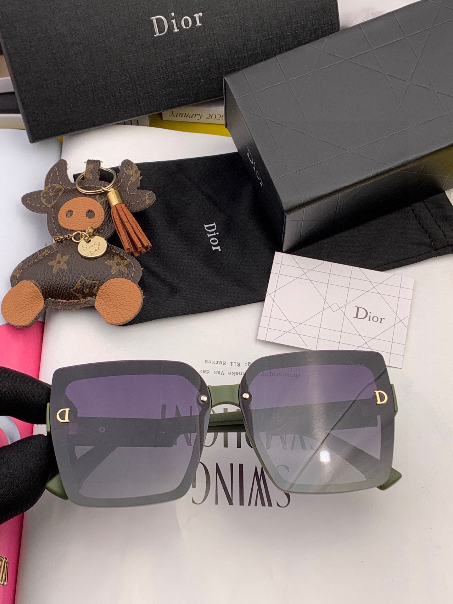  🔺 【DIOR-迪奥】2024开春新款 潮流爆款 时尚方框偏光太阳镜 高品质 佩戴舒适 网红潮款墨镜 