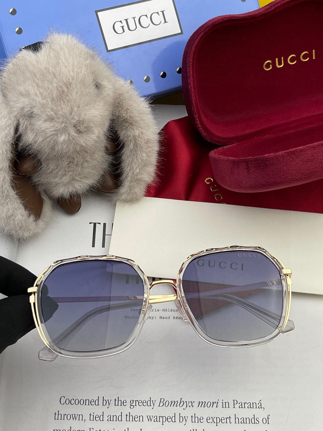  GUCCI 2025开春新款太阳镜 各路网红纷纷带起气场满分‼️ 俏皮甜美.上脸效果更佳.金属质感超