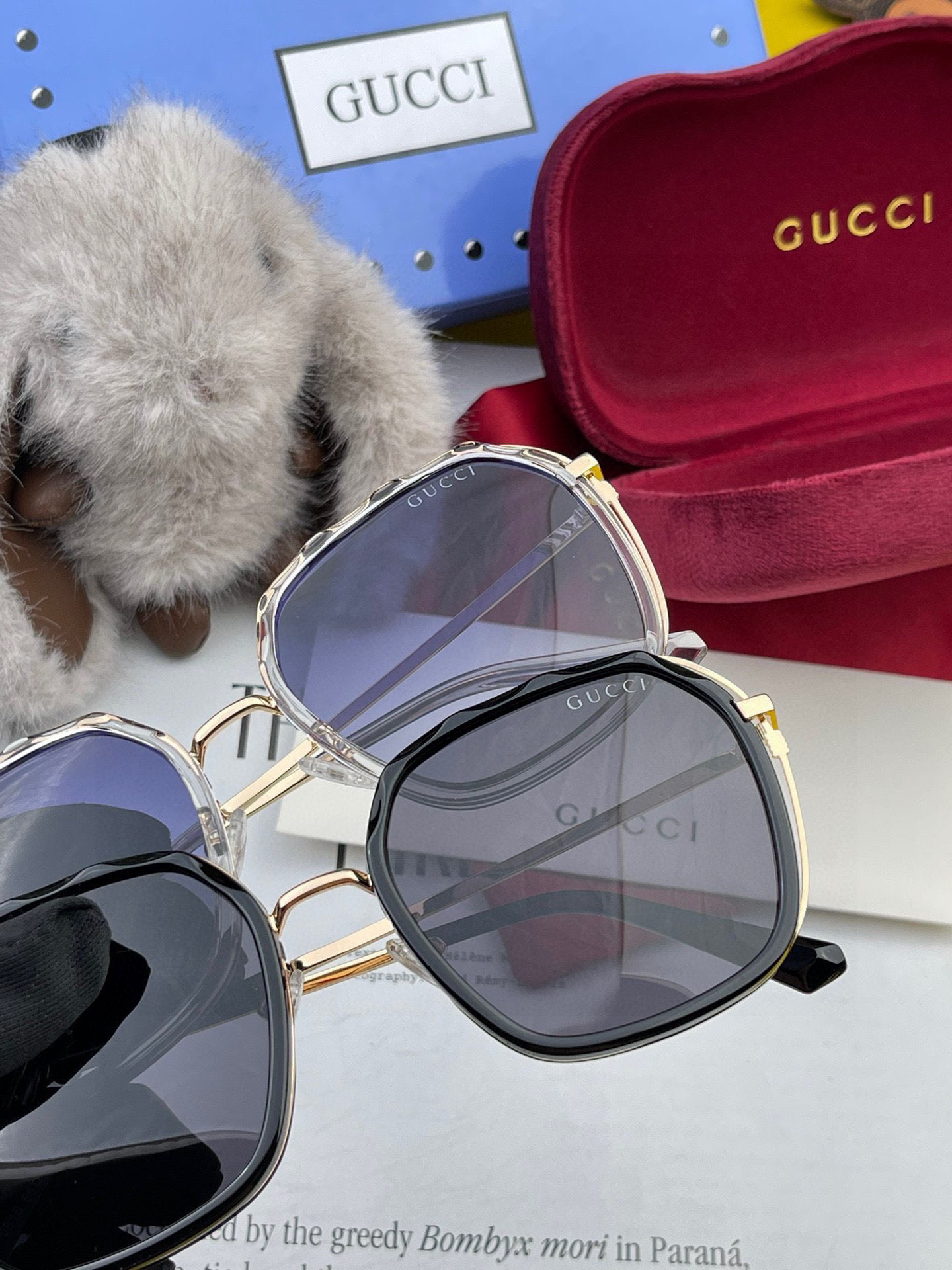   GUCCI 2025开春新款太阳镜 各路网红纷纷带起气场满分‼️ 俏皮甜美.上脸效果更佳.金属质感超