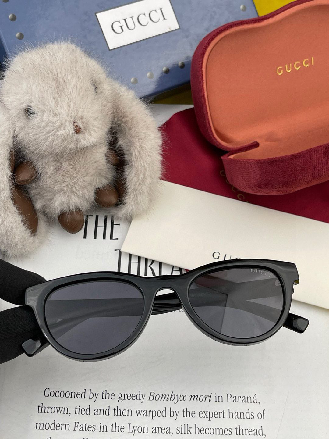   【TR偏光系列】Gucci   经典的小框设计，情侣款不挑脸型，无论搭配大衣还是连衣裙都非常显气质偏