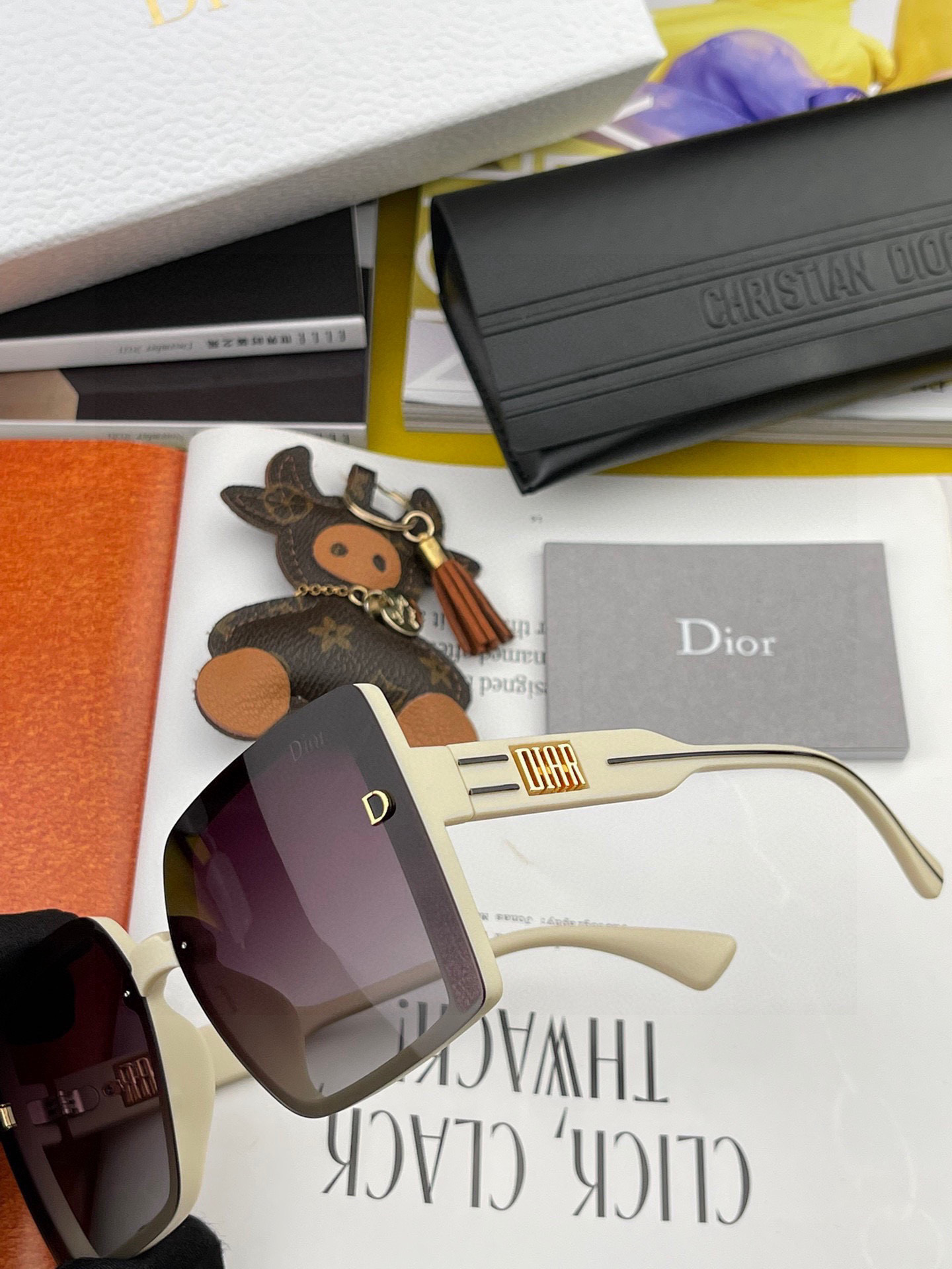 🔺 【DIOR-迪奥】2024开春新款 潮流爆款 时尚方框偏光太阳镜 高品质 佩戴舒适 网红潮款墨镜 型