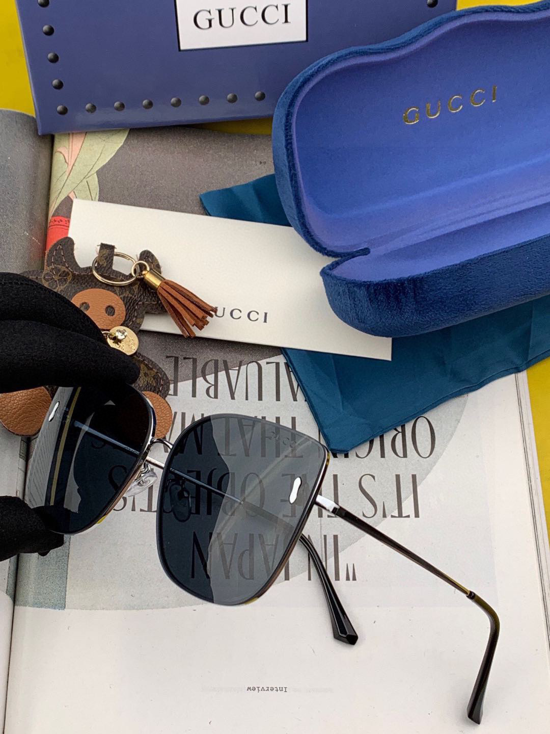    GUCCI-古驰意大利进口🇮🇹2025时尚潮流奢华装饰太阳眼镜 尼龙偏光高清太阳镜明星海报款 超高