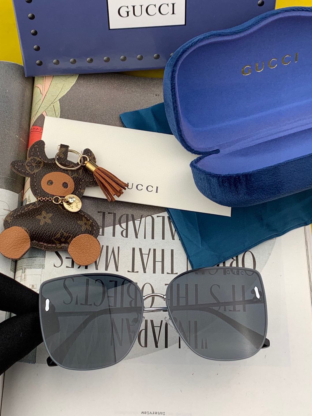    GUCCI-古驰意大利进口🇮🇹2025时尚潮流奢华装饰太阳眼镜 尼龙偏光高清太阳镜明星海报款 超高