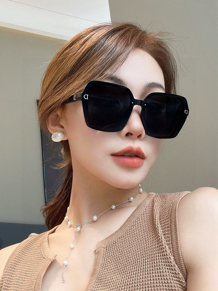  【DIOR】迪奥偏光太阳镜 时尚造型 开车驾驶镜时尚墨镜🌸世界顶级奢华品牌，品质保证！😍😍经典款, 明