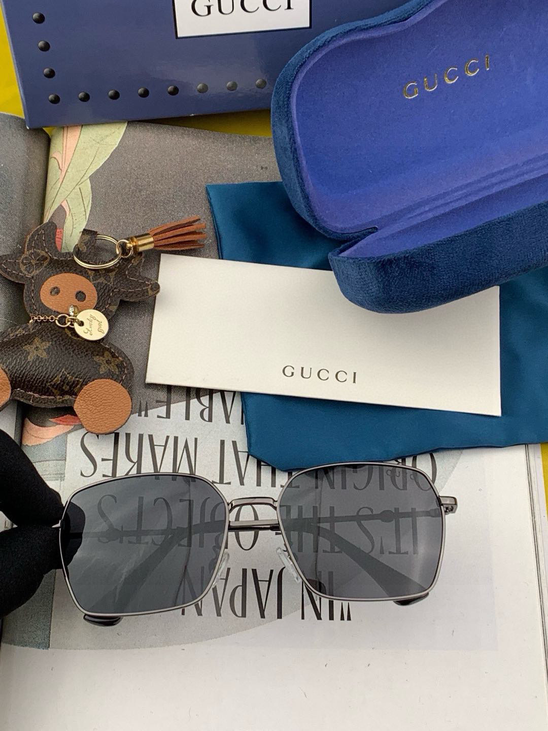   GUCCI-2024新款情侣款偏光太阳镜、完美品质，独特设计  适合各种脸型，‼️经典太阳镜 超个性