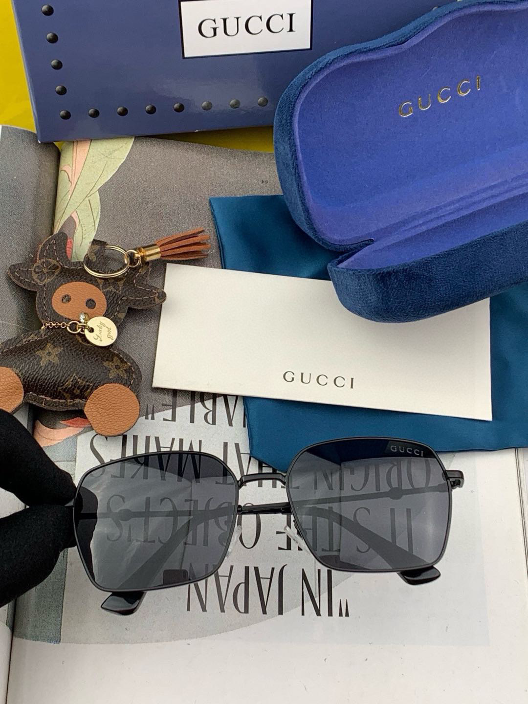   GUCCI-2024新款情侣款偏光太阳镜、完美品质，独特设计  适合各种脸型，‼️经典太阳镜 超个性