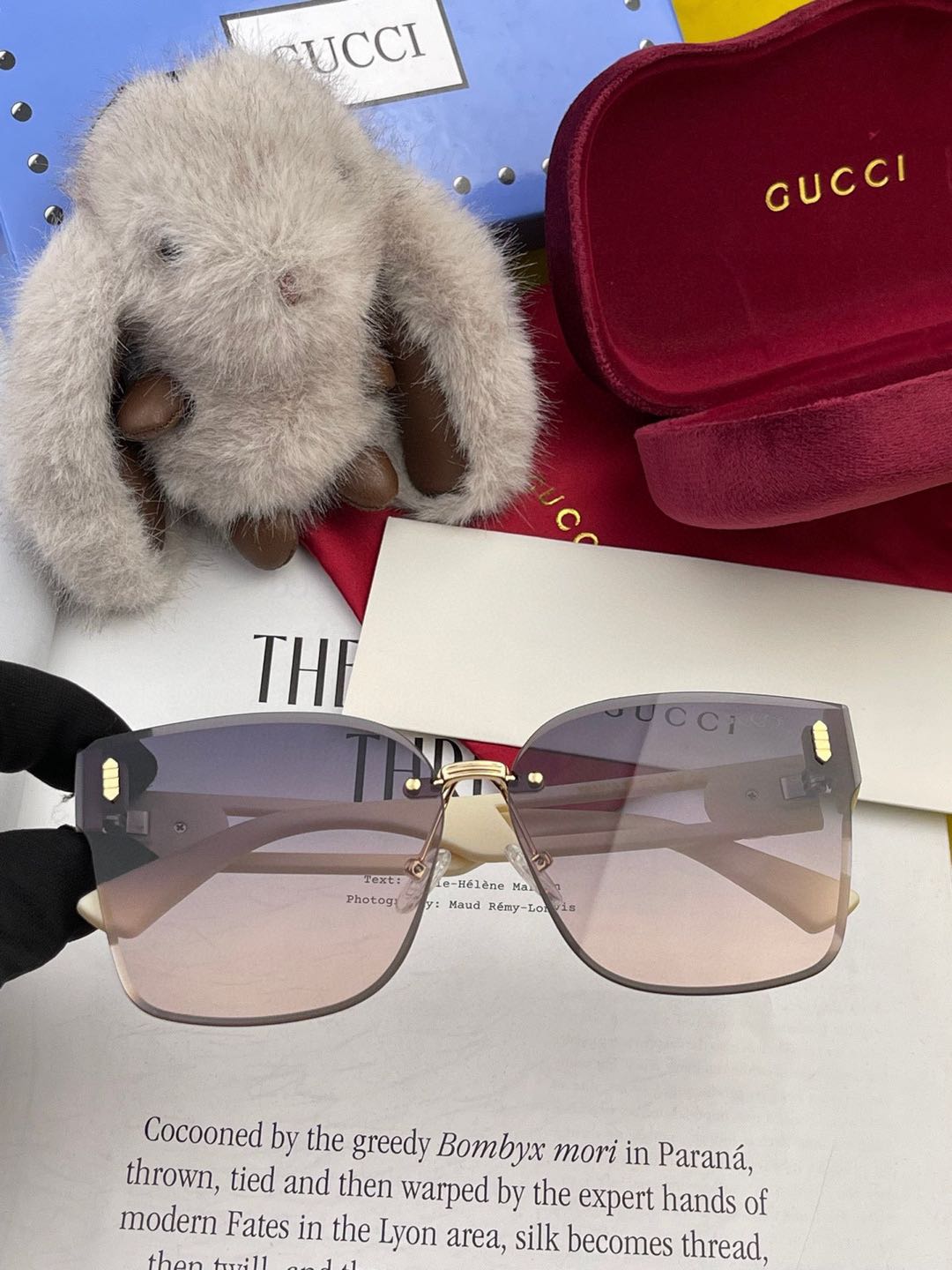  🔺 【GUCCI】2024开春新款 潮流爆款 时尚方框太阳镜 高品质 佩戴舒适 网红潮款墨镜 型号：G