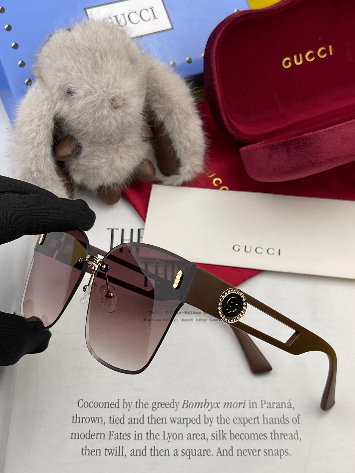  🔺 【GUCCI】2024开春新款 潮流爆款 时尚方框太阳镜 高品质 佩戴舒适 网红潮款墨镜 型号：G