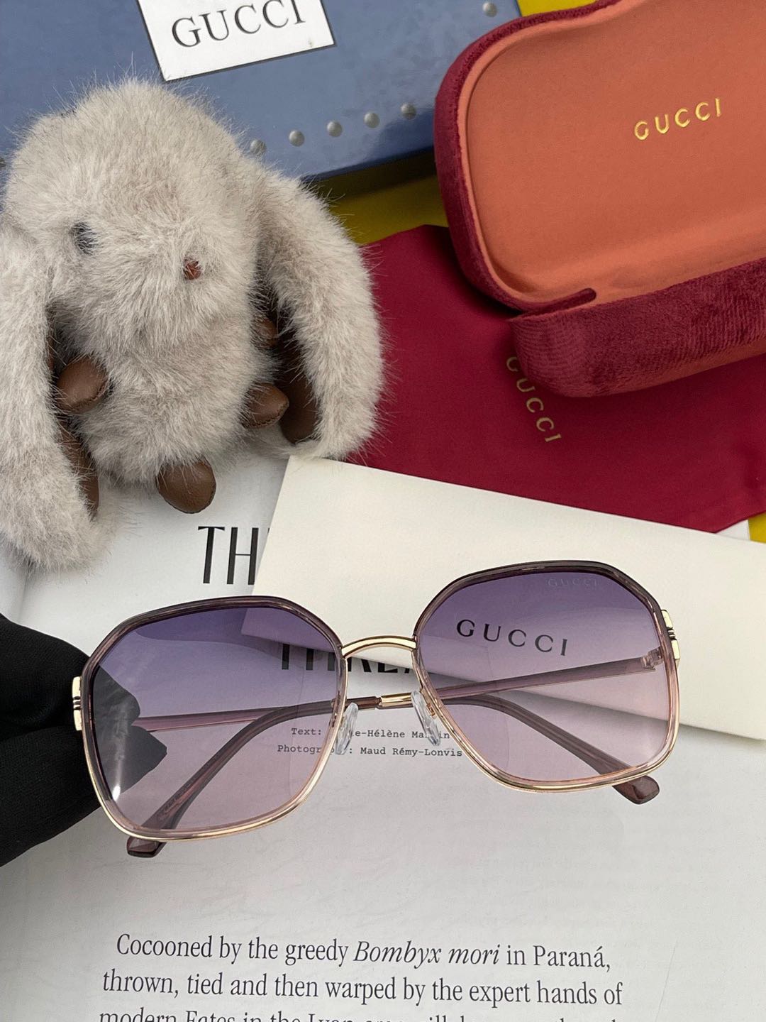    🔺 GUCCI🔻2025官方新款 众多明星同款色‼️‼️新款大框偏光墨镜 🌈🌈宝丽来超清加厚太阳镜