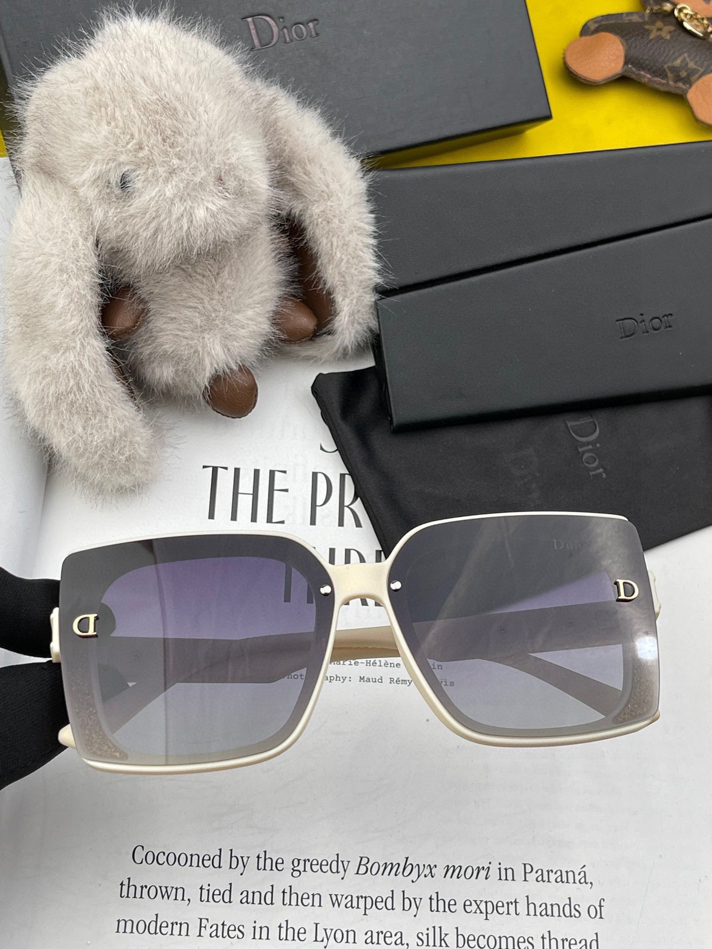  🔺 【DIOR-迪奥】2024开春新款 潮流爆款 时尚方框偏光太阳镜 高品质 佩戴舒适 网红潮款墨镜 