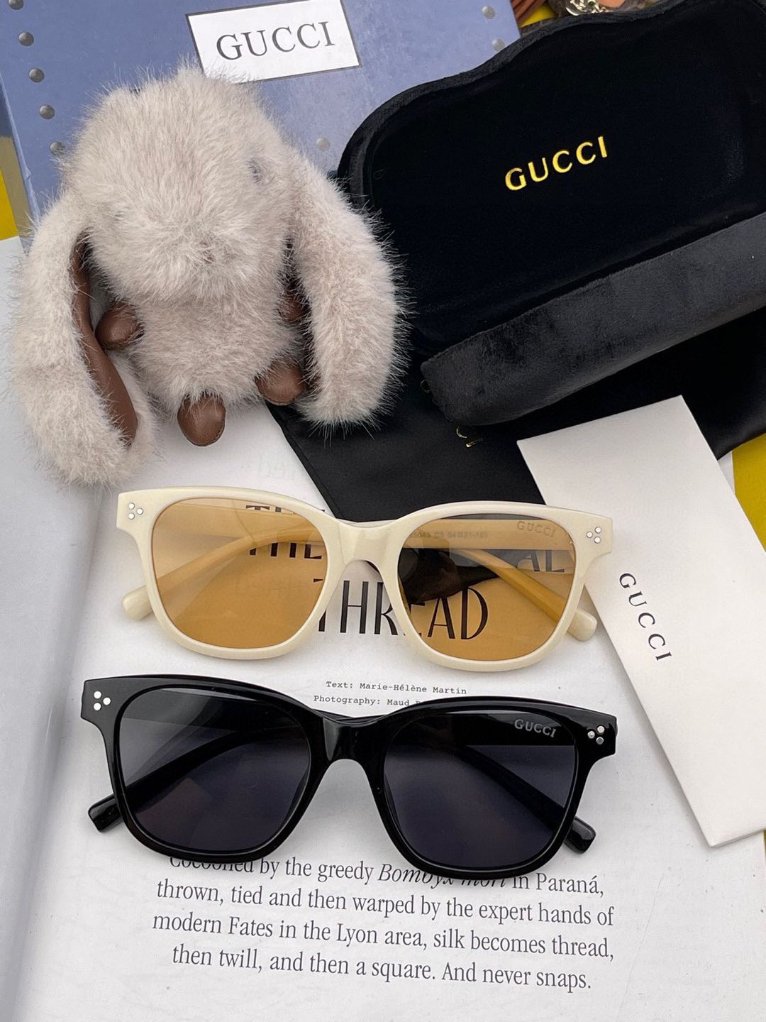   Gucci   经典的小框设计，不挑脸型，无论搭配大衣还是连衣裙都非常显气质尼龙偏光镜片预防紫外线 