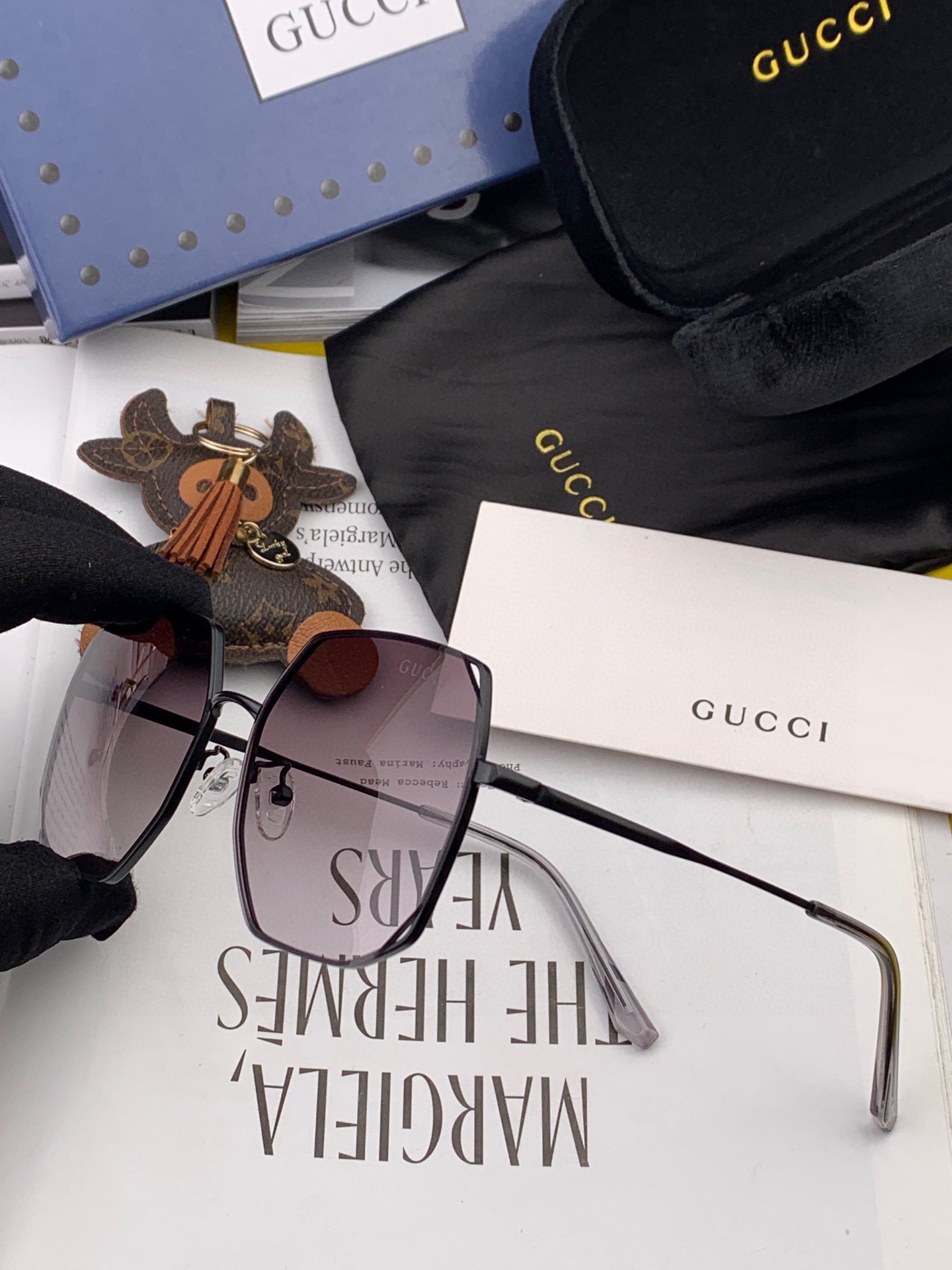   GUCCI-古驰意大利进口🇮🇹2024时尚潮流奢华装饰太阳眼镜 尼龙高清太阳镜明星海报款 超高复杂工
